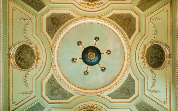 Les Trois Rois Accommodation Napoleon Suite 2025 02