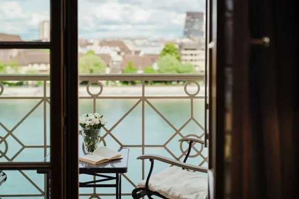 Les Trois Rois River Queen Room Balcony 214 1517