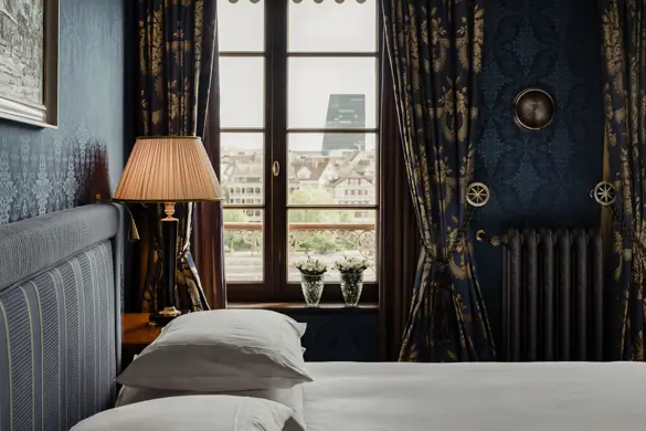 Les Trois Rois River Junior Suite 320 1958 2