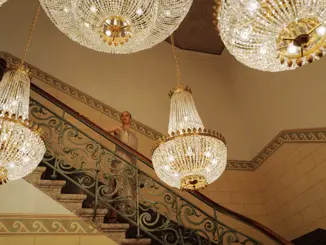 Les Trois Rois Chandelier 4002