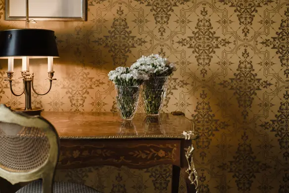 Les Trois Rois River Queen Room Balcony 214 1511 2