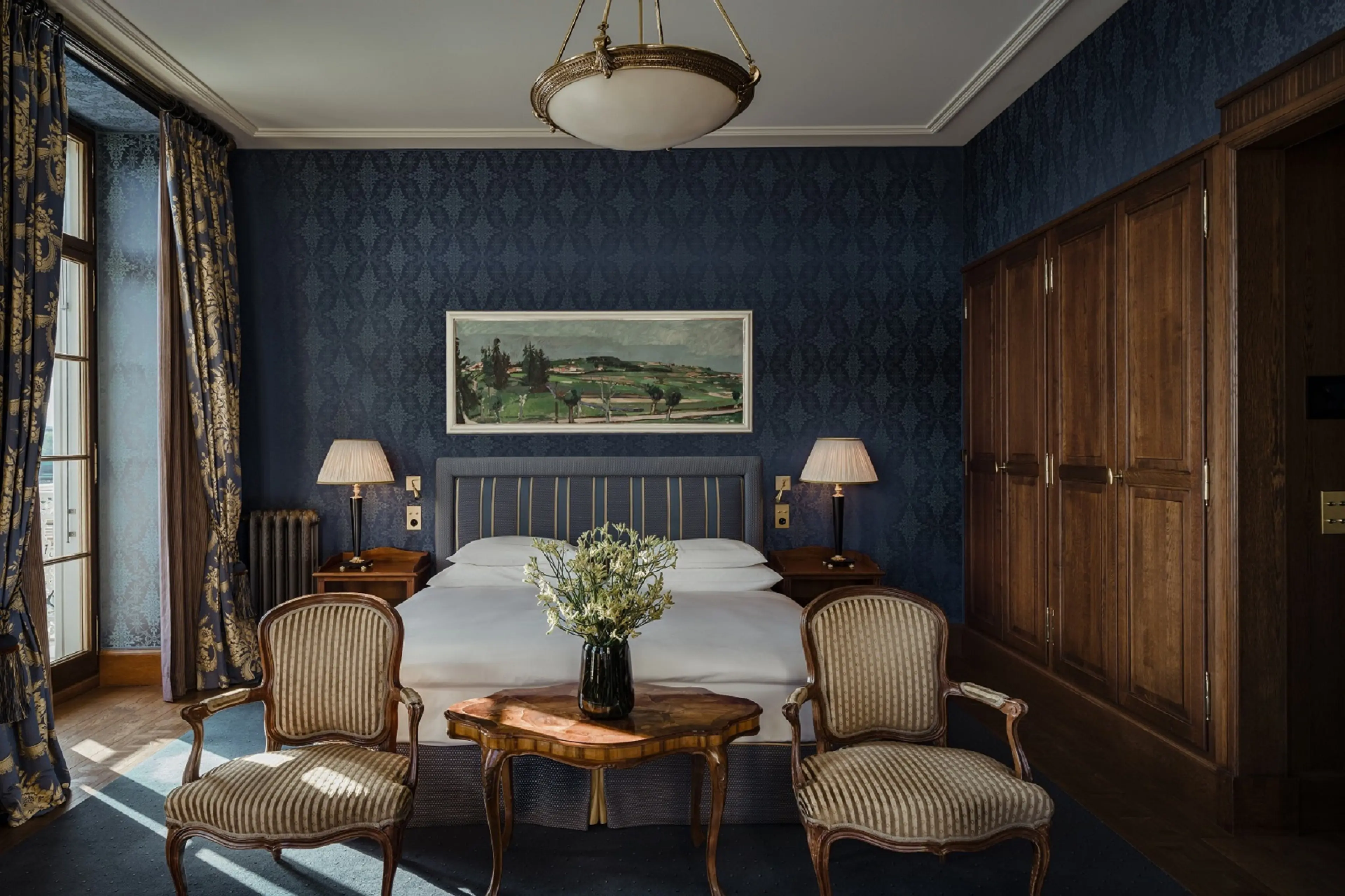 Les Trois Rois Zimmer River Junior Suite Balcony (3)