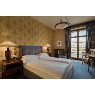Les Trois Rois Zimmer River Queen Room Balcony
