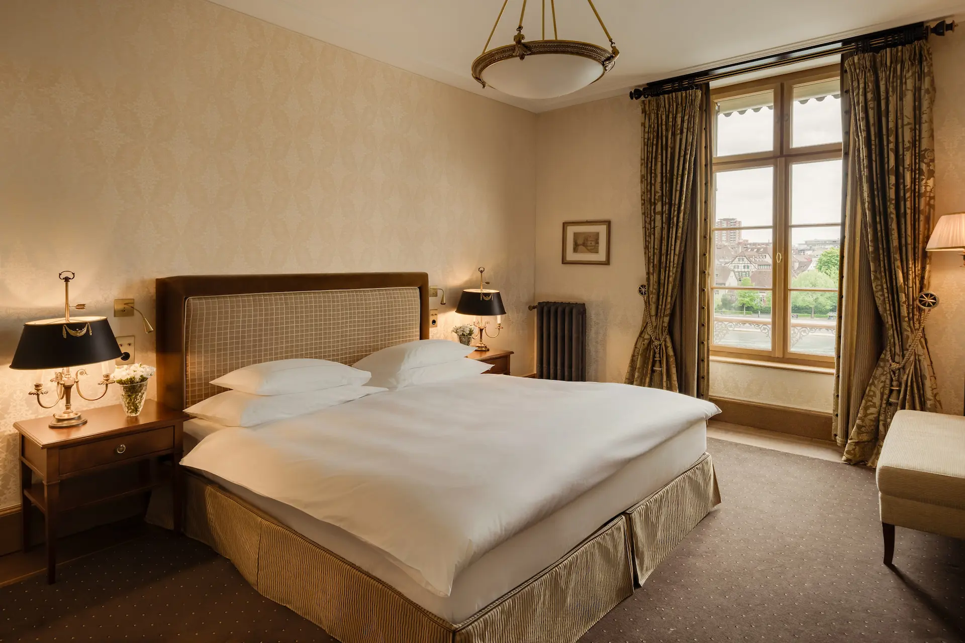 Les Trois Rois Zimmer River Suite Balcony (4)