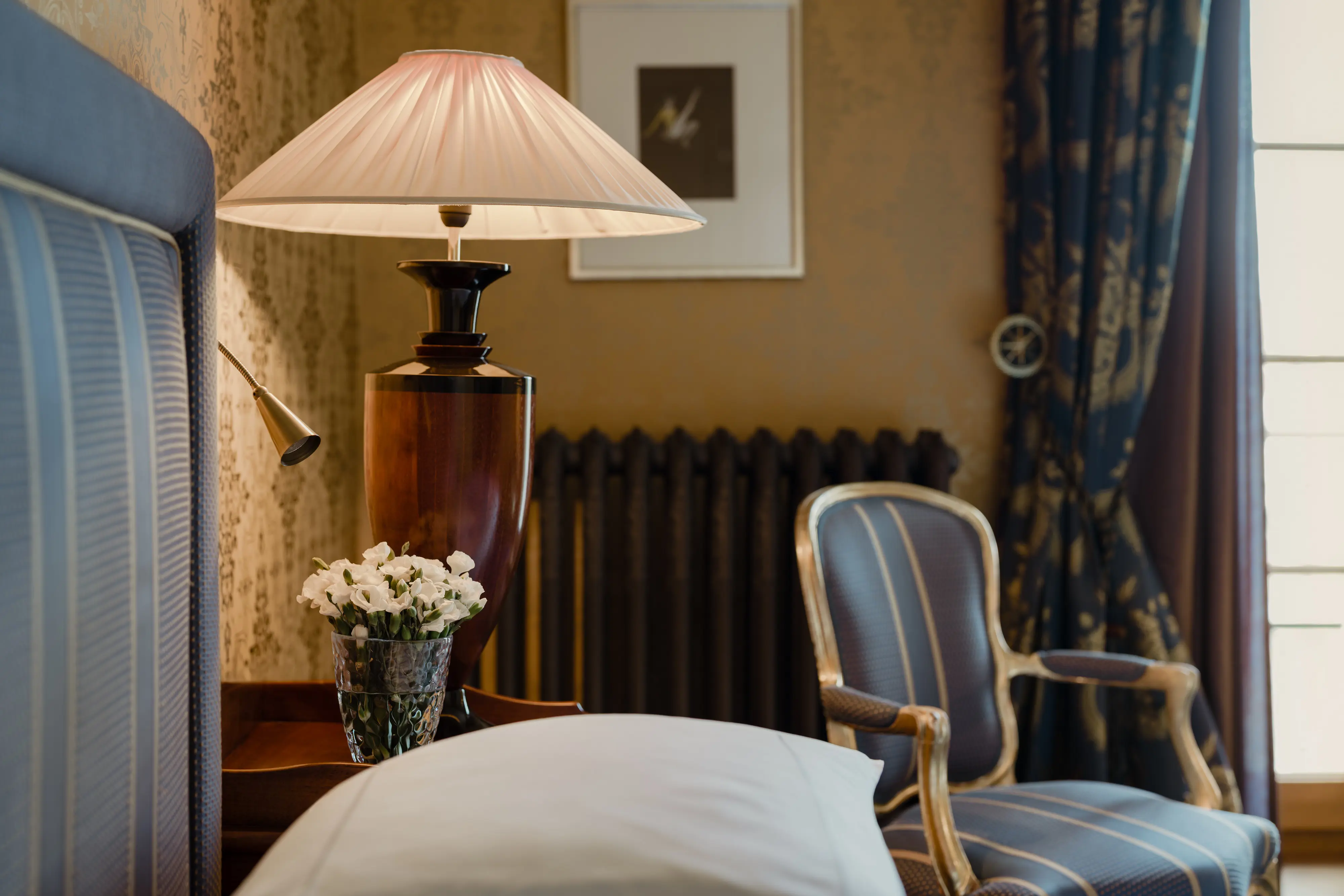 Les Trois Rois Zimmer  River Queen Room Balcony (9)