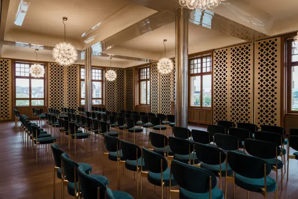 2505 OP Les Trois Rois Bankett 5000