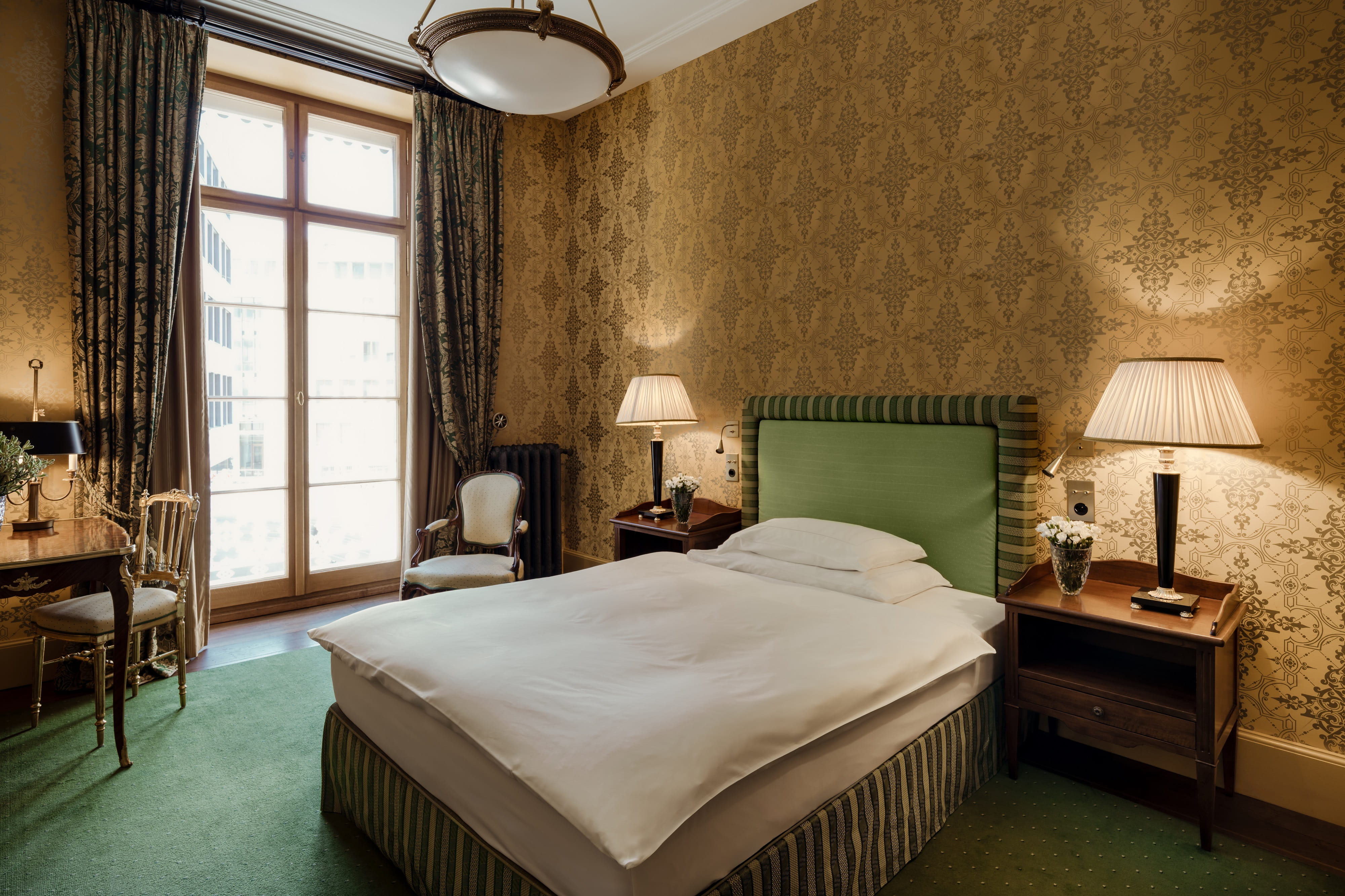 Les Trois Rois Zimmer City Queen Room