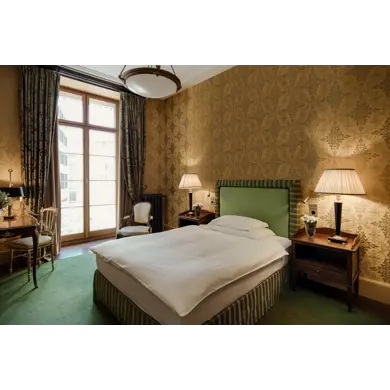 Les Trois Rois Zimmer City Queen Room