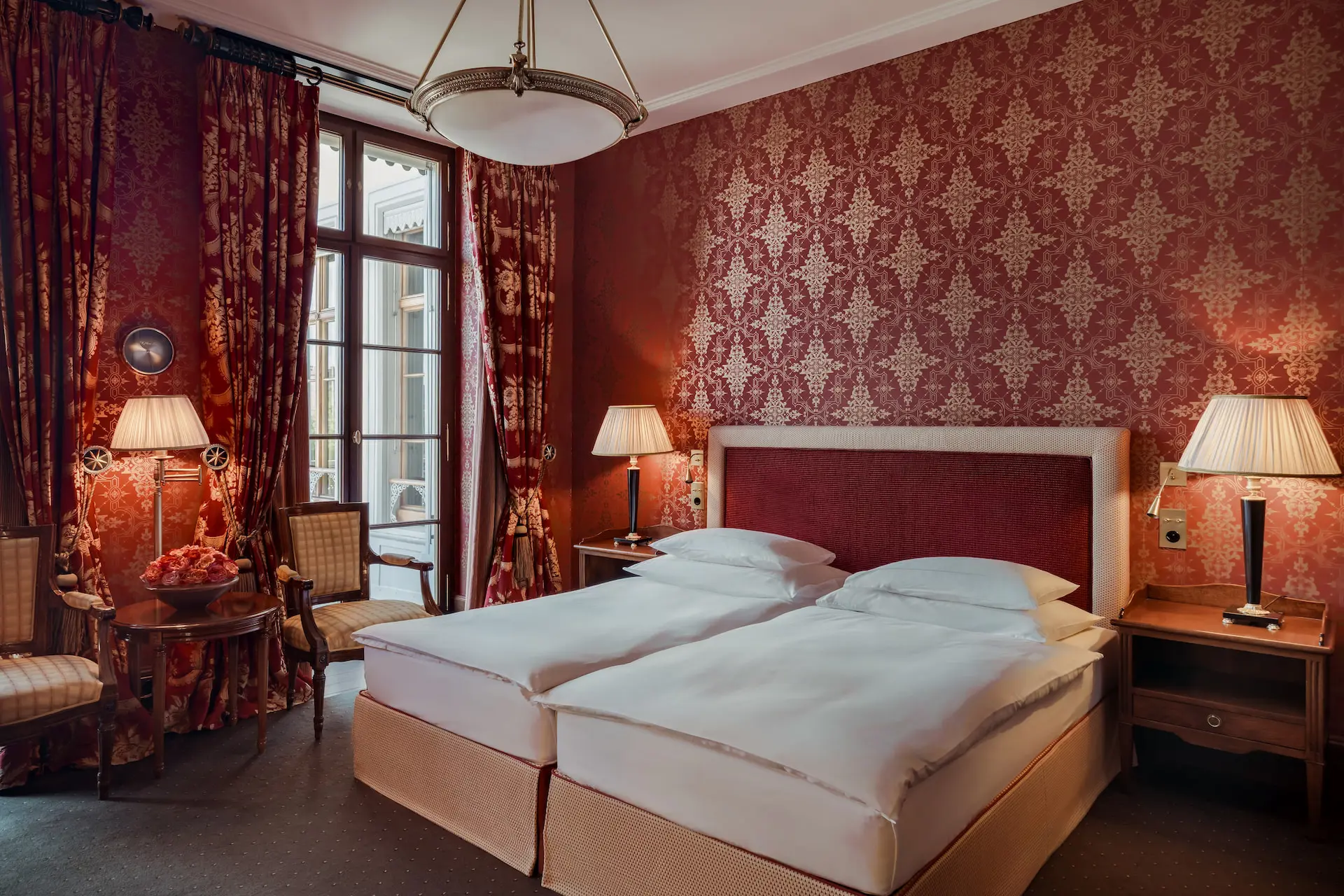 Les Trois Rois Zimmer River King Room Balcony