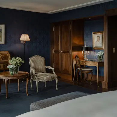 Les Trois Rois River Junior Suite 320 1959